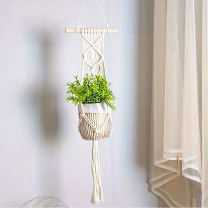 HANDMADE | Boho Macramé Plant Hanger (Brand New!) 🪴💕